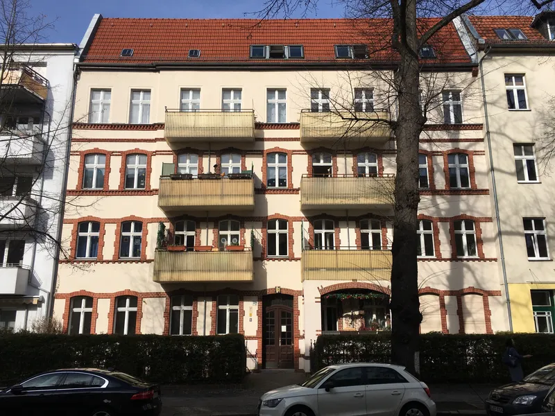 Ruhige 1-Zimmer-Erdgeschoss-Wohnung (Altbau) nahe Tegeler See — photo 1